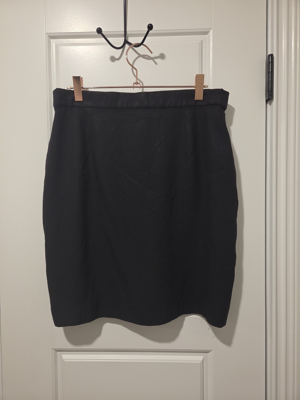 Louis Feraud Black Classic Pencil Skirt Size 14